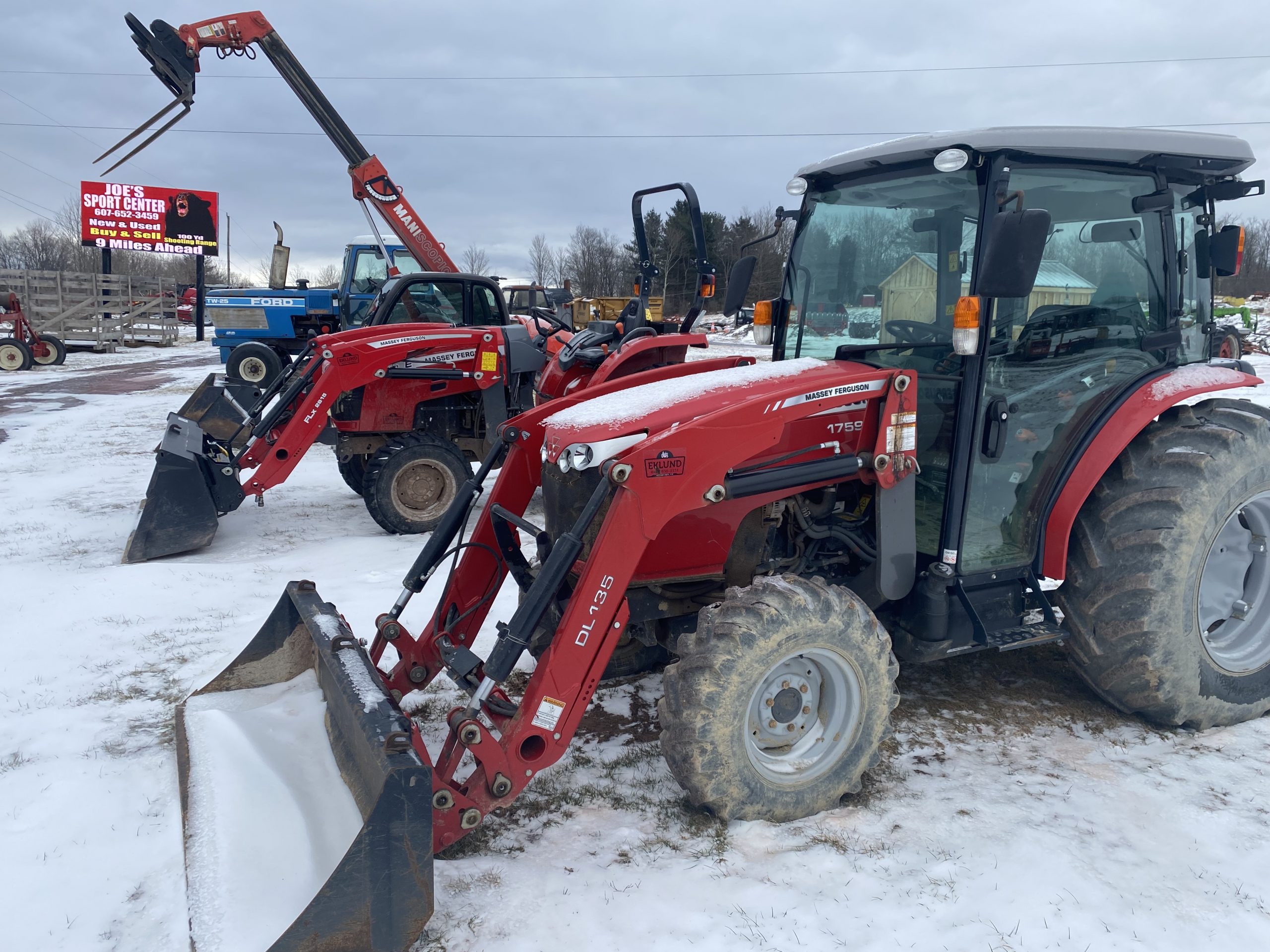 Eklund Farm Machinery Winter Used Equipment + Consignment Auction